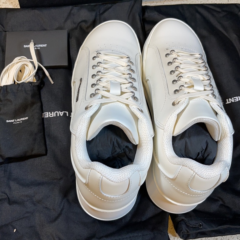 Saint Laurent Alpha Sneakers - Picture 5 of 9